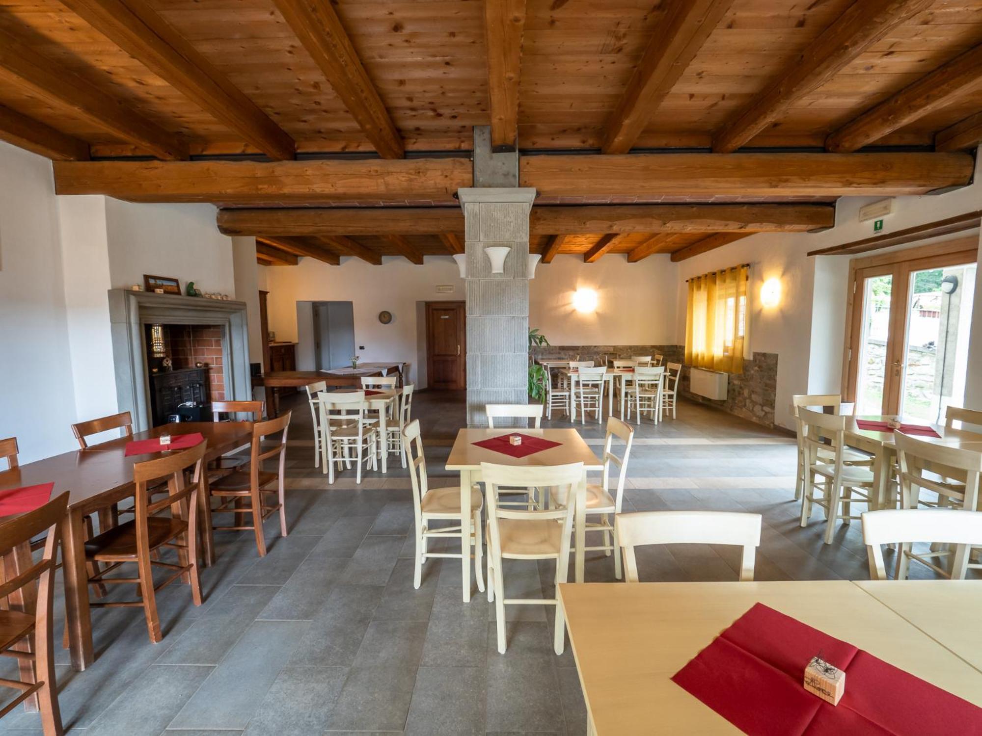 Agriturismo Villaggio Eden Пиеве Санто Стефано Екстериор снимка